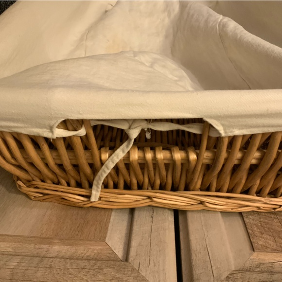 WICKER BASKET - Picture 4 of 5